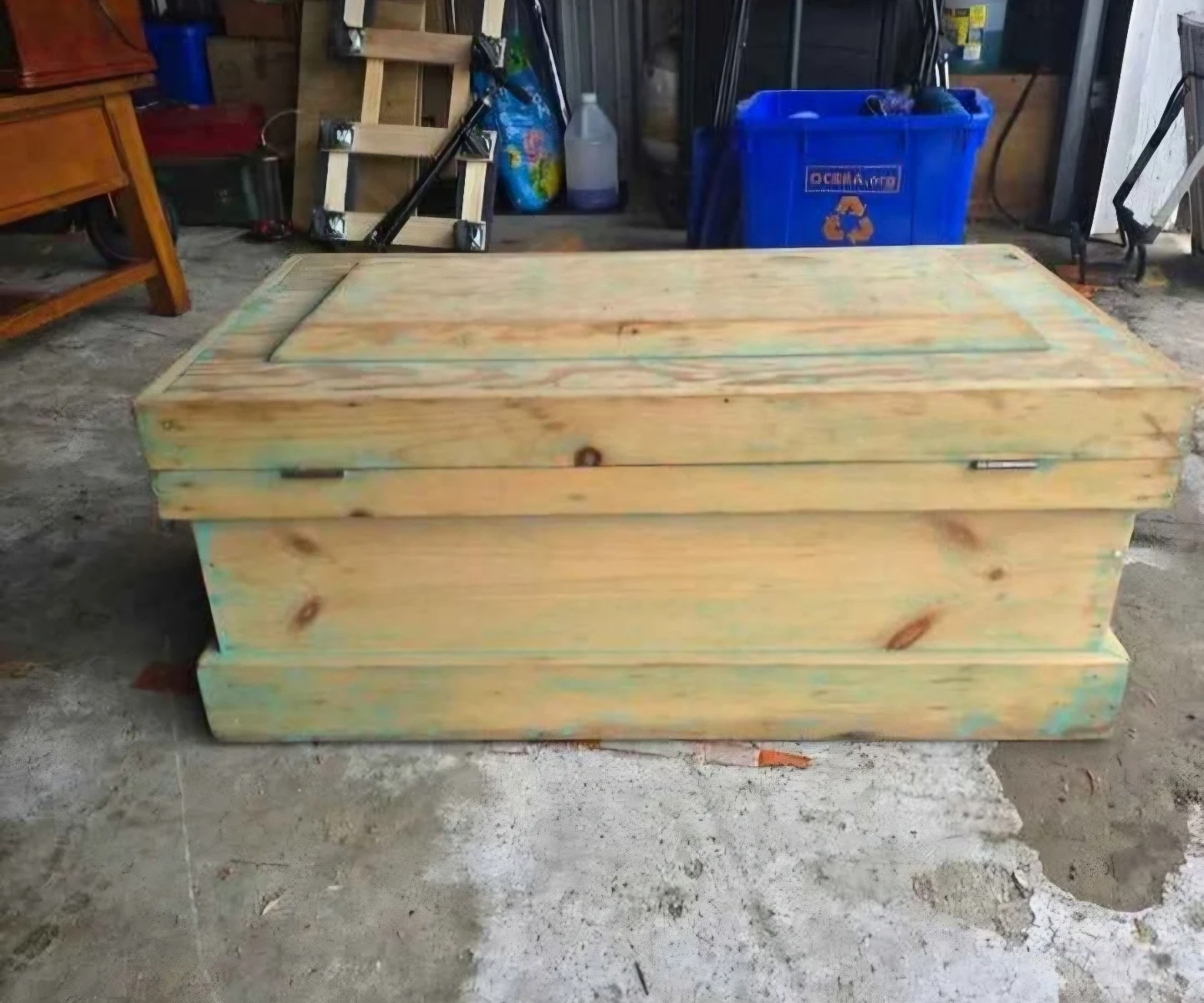 Carpenter tool box