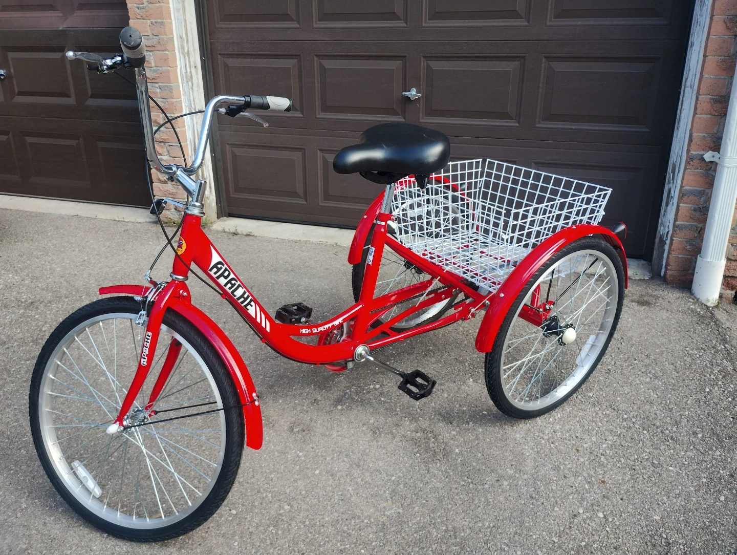 Red Apache adult tricycle with basket - photo 2