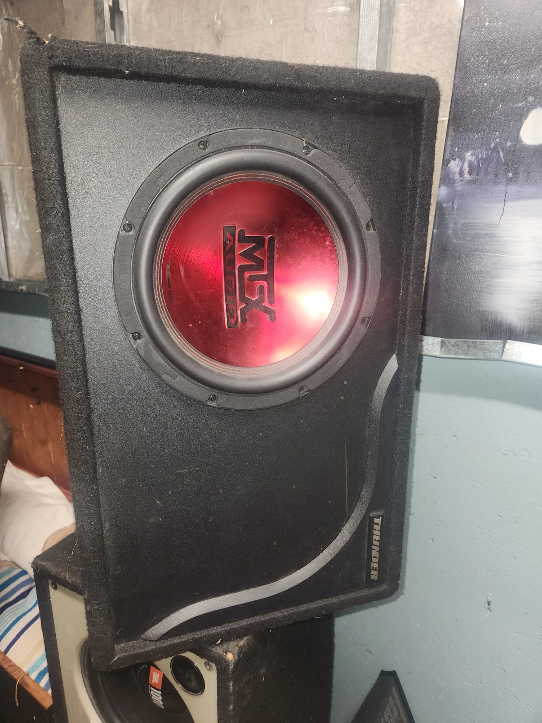 MTX Thunder Subwoofer Enclosure