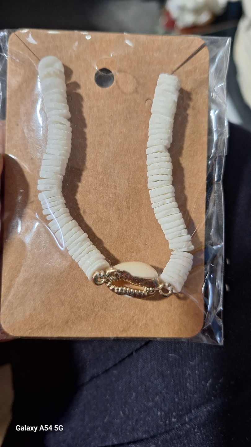 Shell and disc bead necklace