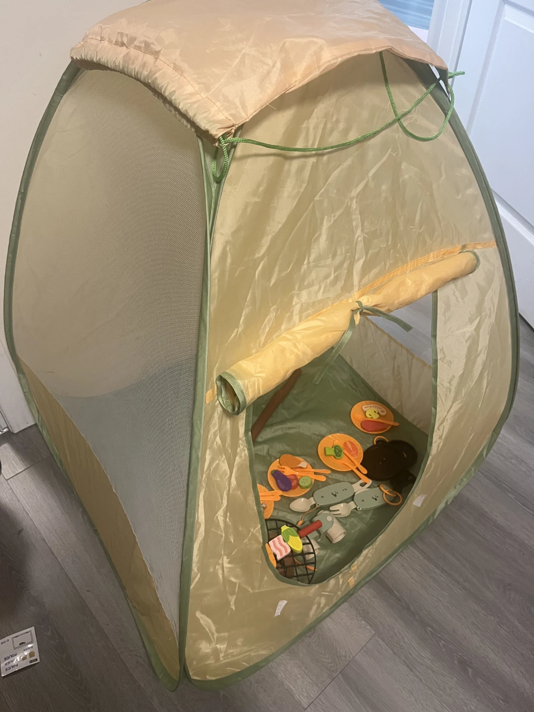 Pop-Up Play Tent for Camping with Toy Kitchen Accessories