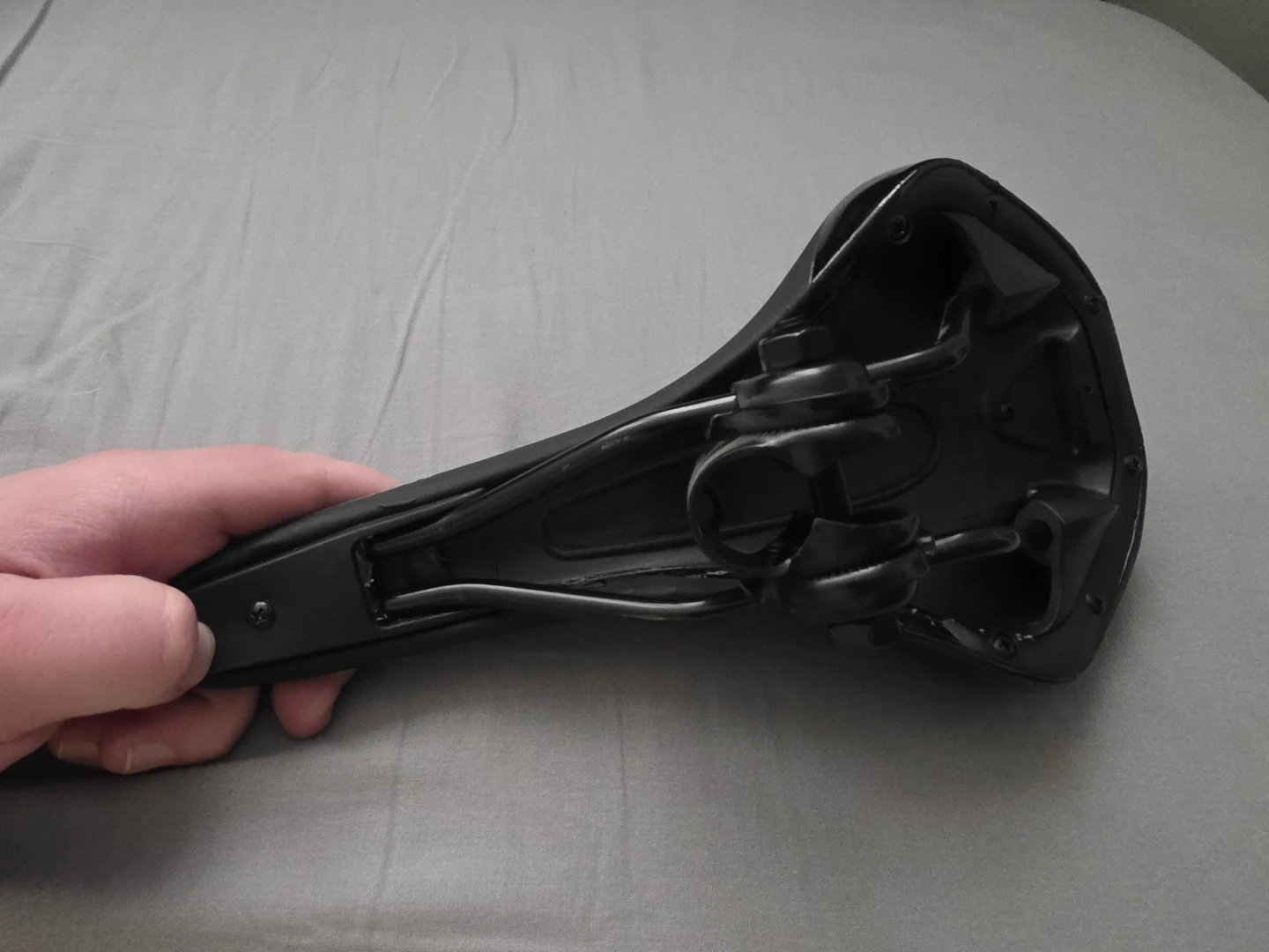 Raleigh Bicycle Saddle - photo 2