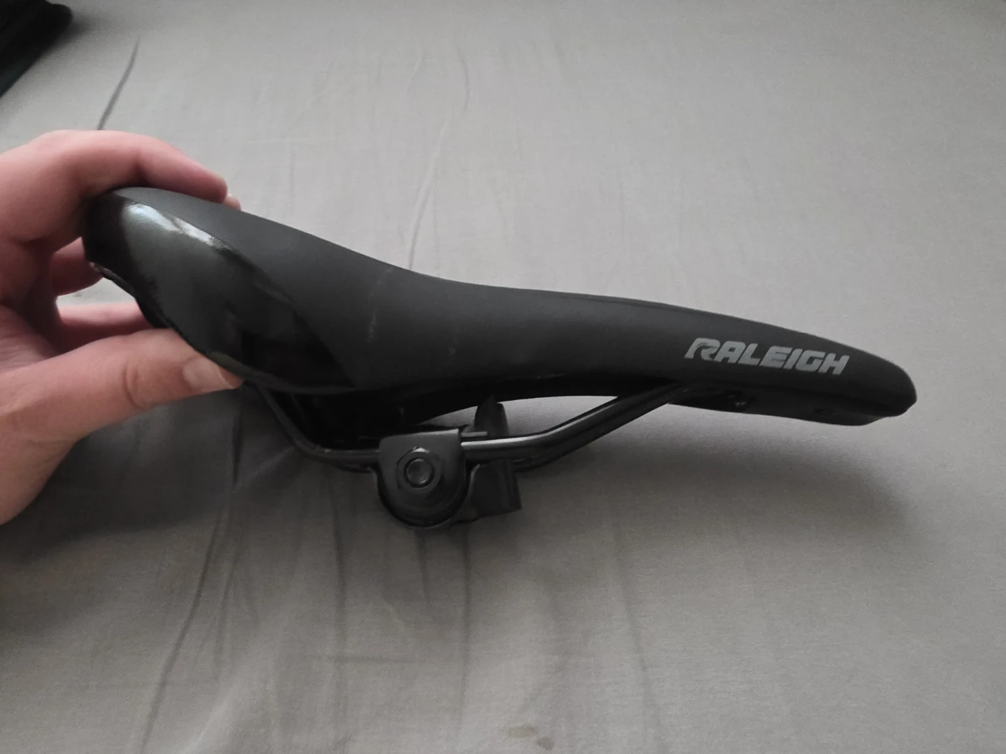 Raleigh Bicycle Saddle - photo 4