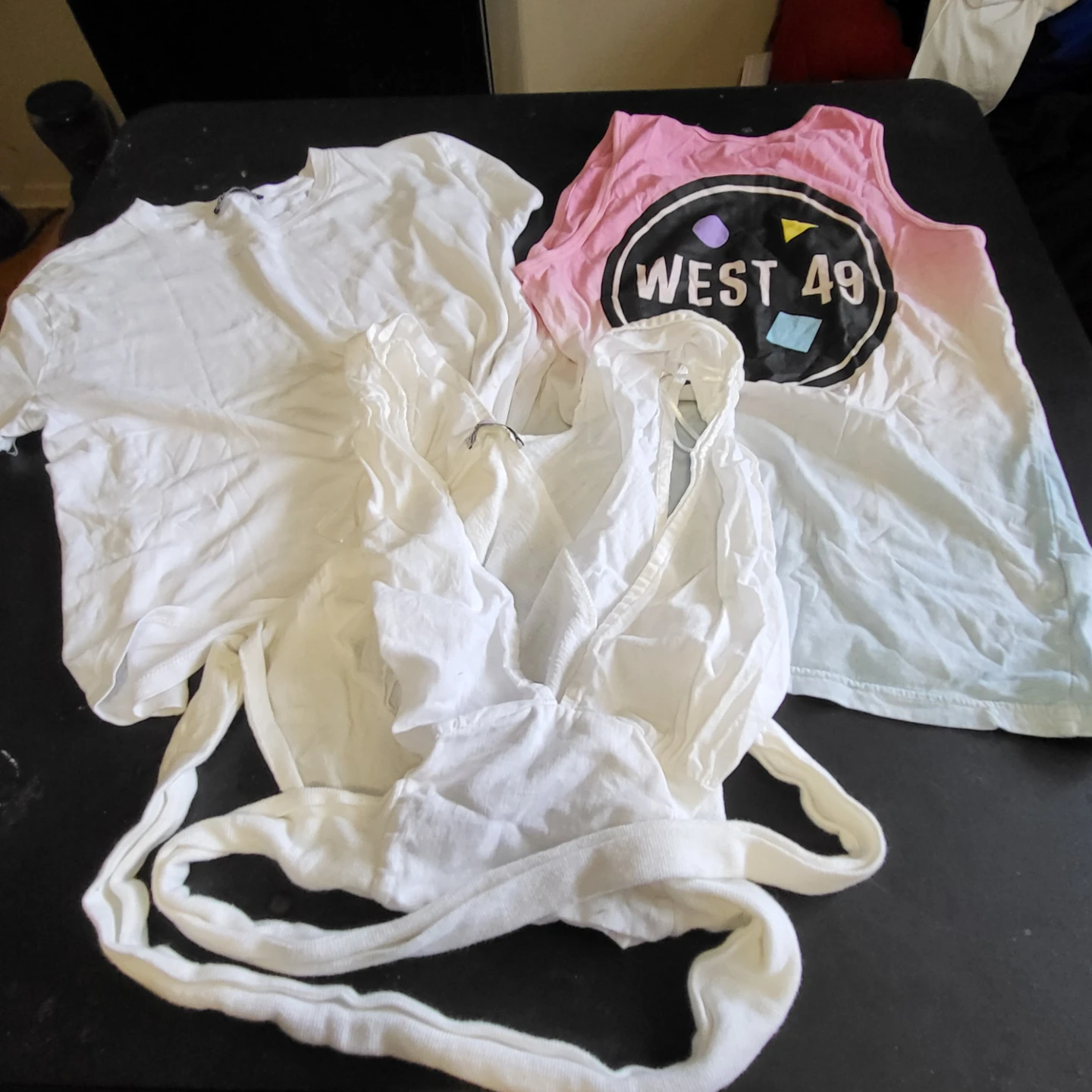 Assorted 7pc Women's Tops Bundle Sz Large - photo 4