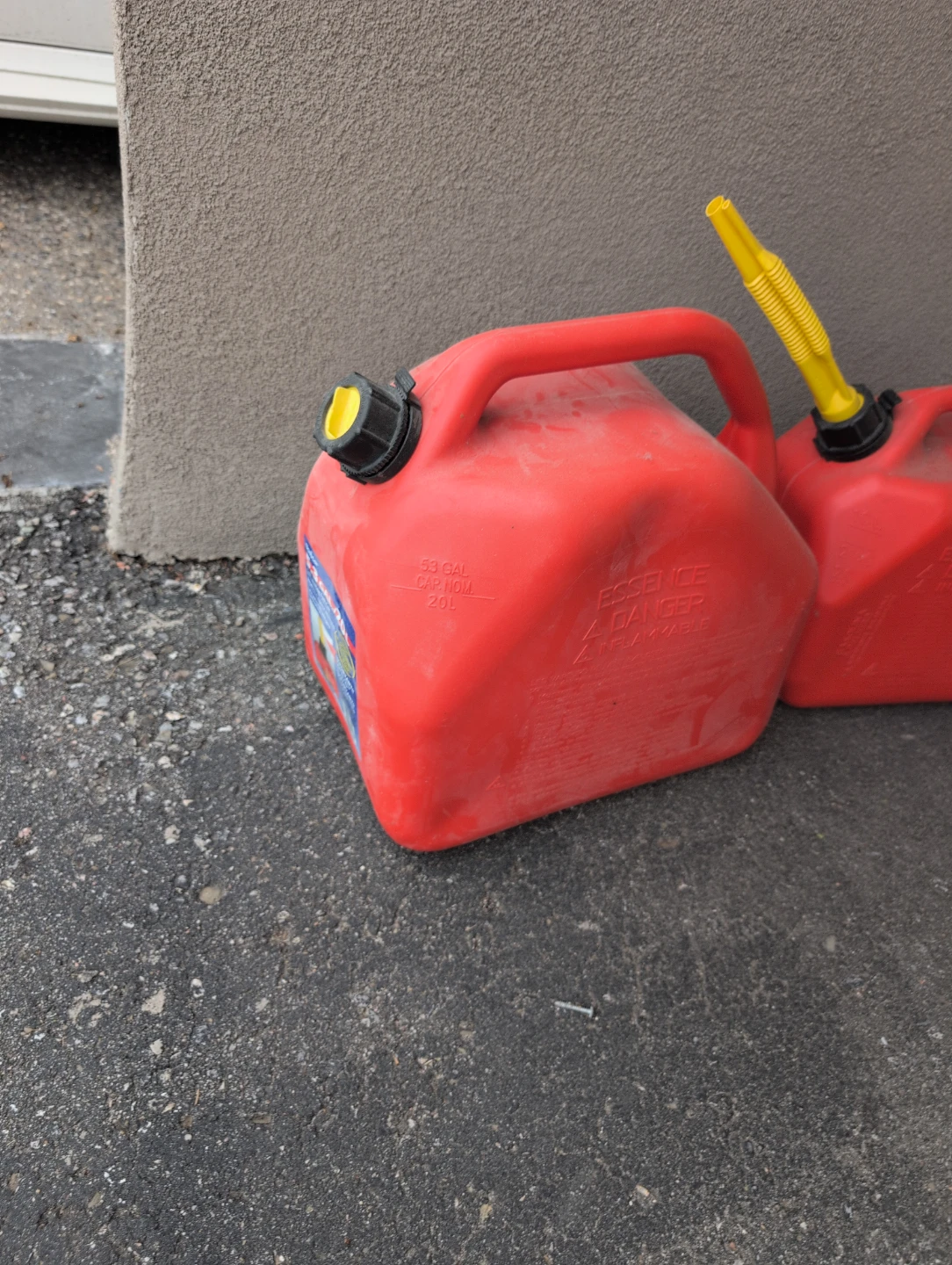 Red 10 or 20 -litre Gas Can