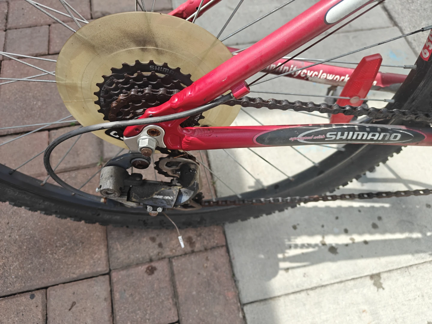 Red Meridian.one Mountain Bike with Shimano Tourney - photo 4