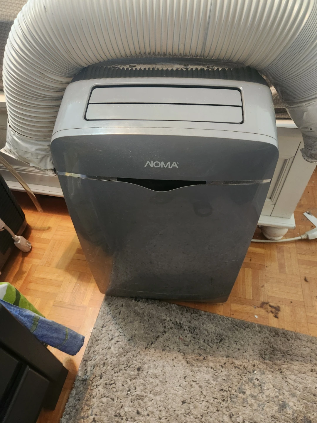 Portable air conditioner