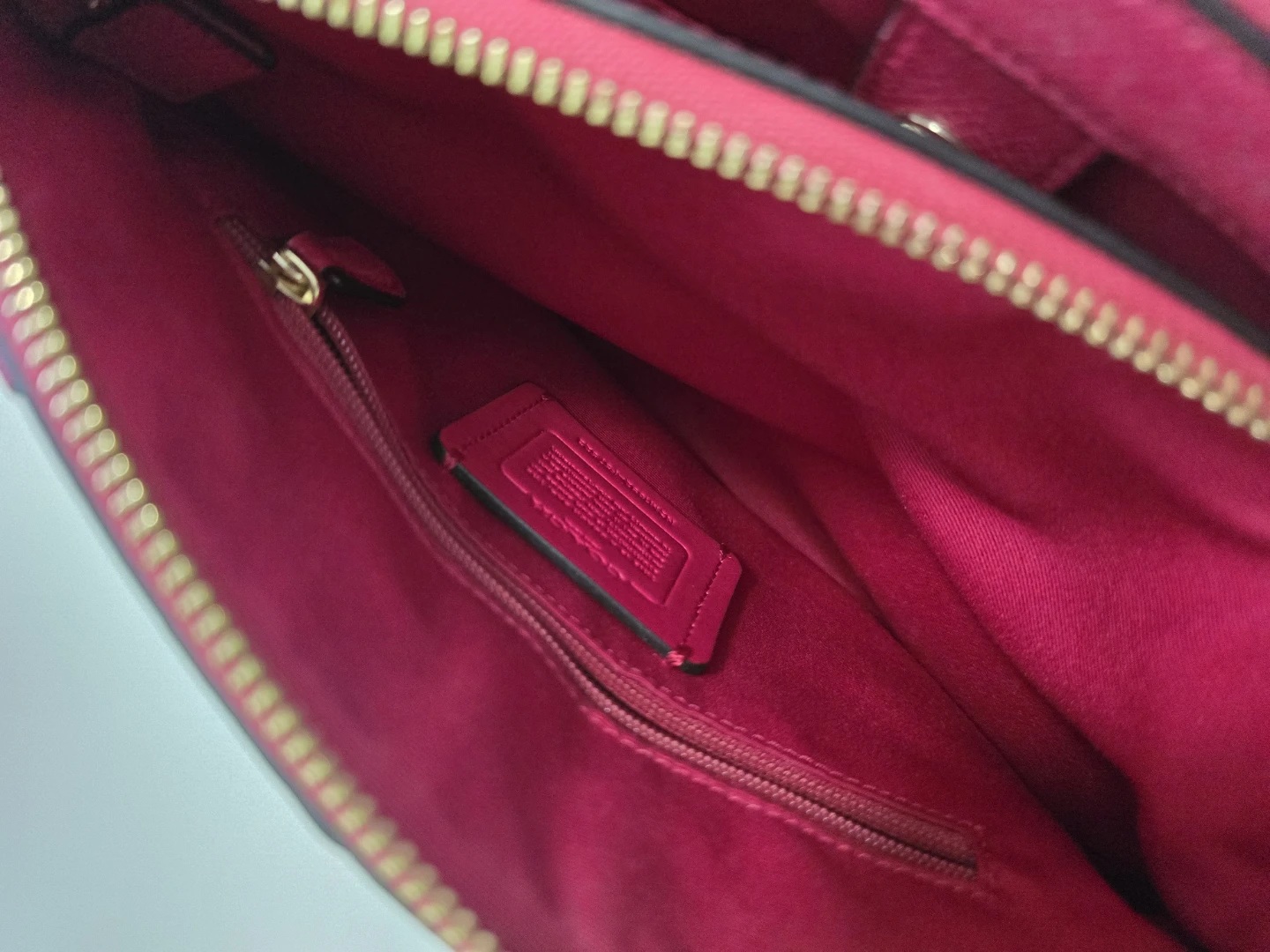 Authentic Coach Crossbody Bag - photo 4