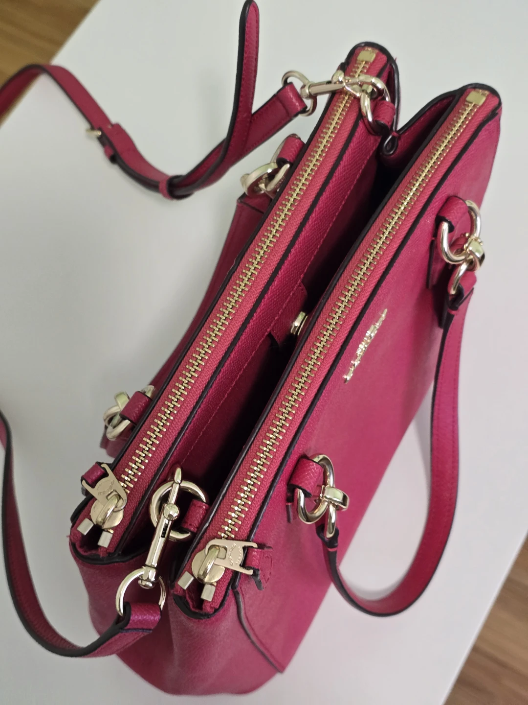 Authentic Coach Crossbody Bag - photo 5