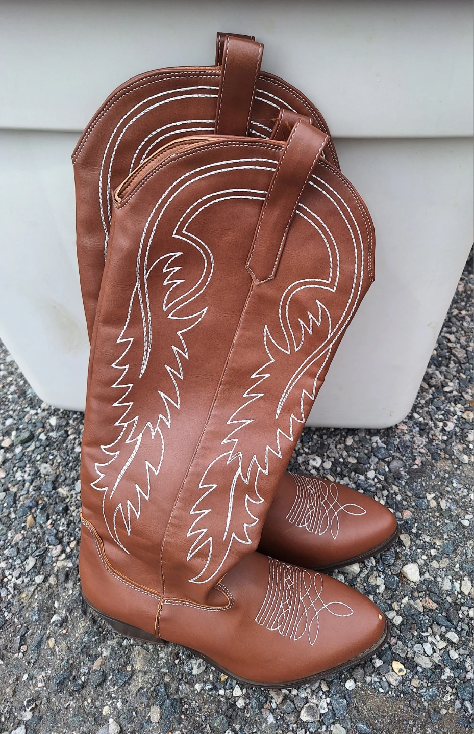 Brown Cowboy Boots Size 6 ⚽ (Kit Cat Club rescue)