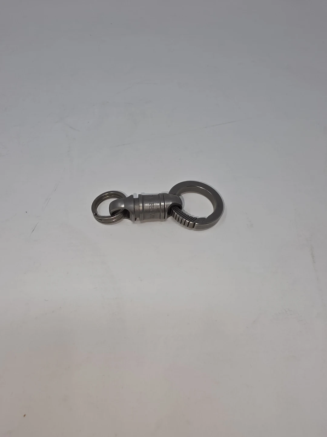 Titanium EDC Quick Release Keychain ⚽️ - photo 2
