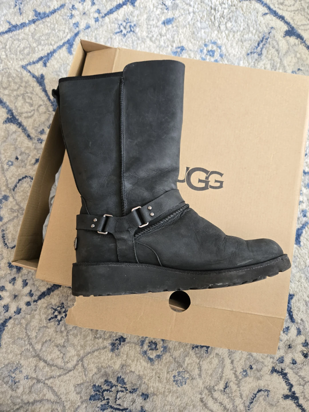 UGG Black Leather Harness Boots size9 - photo 2