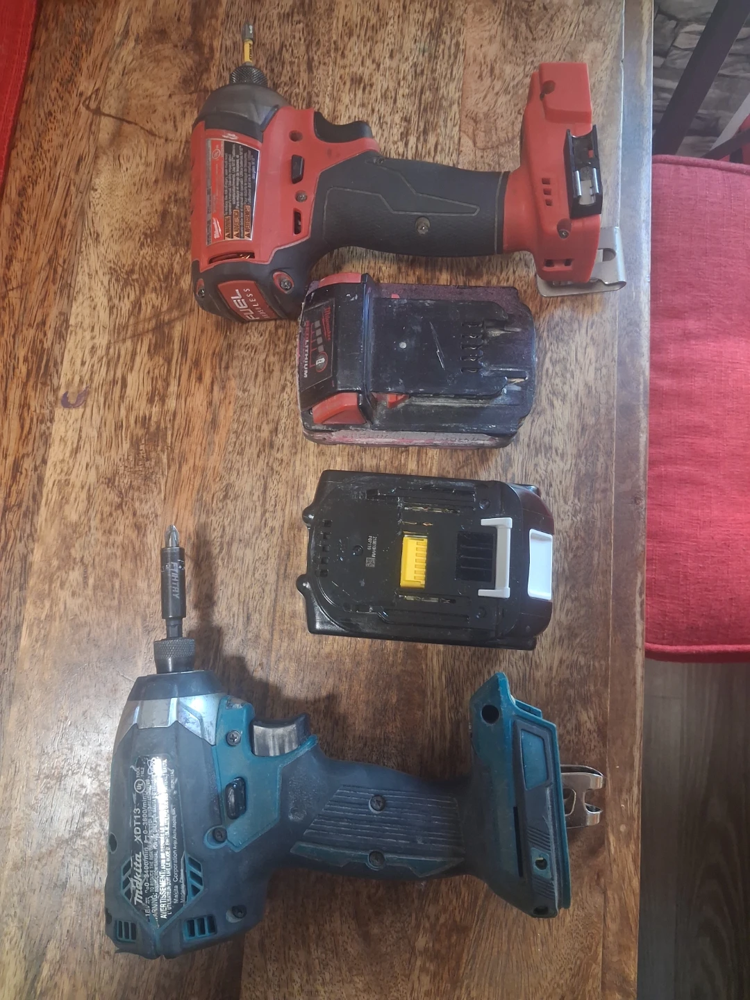Milwaukee & Makita Impact Drivers with Batteries - photo 2