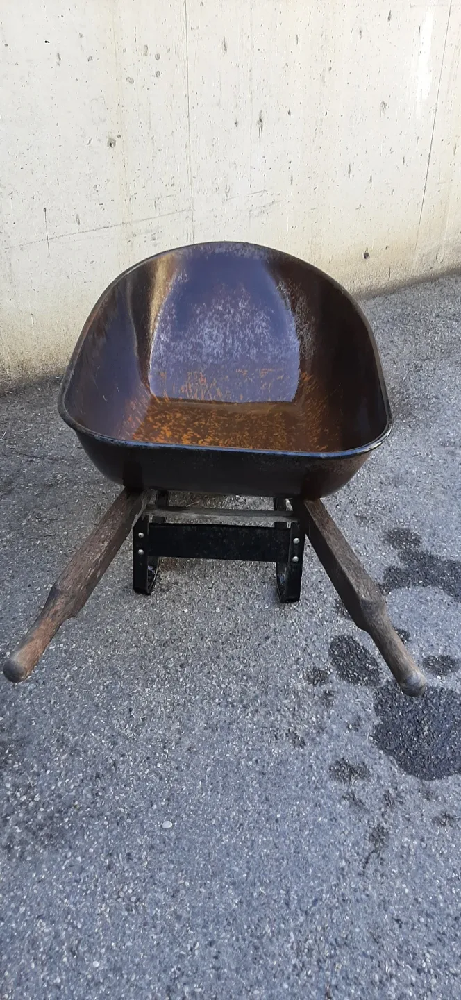 Large Size Wheelbarrow with Wooden Handles - photo 2