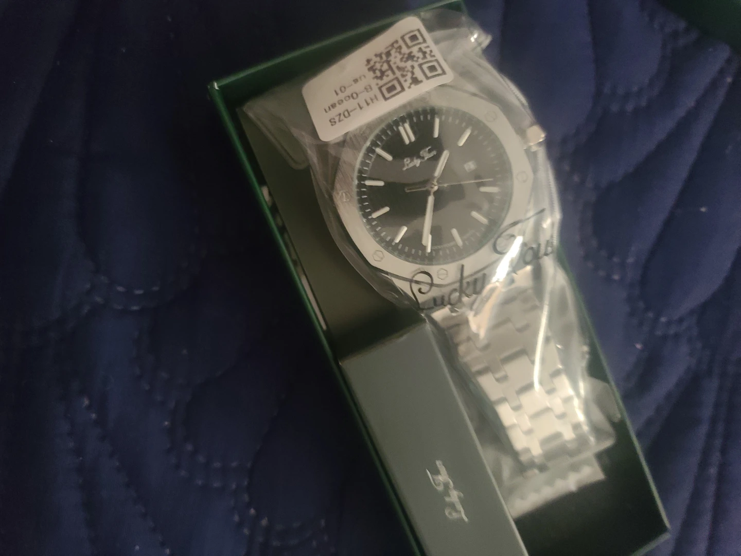 Luxury watch with box - photo 2