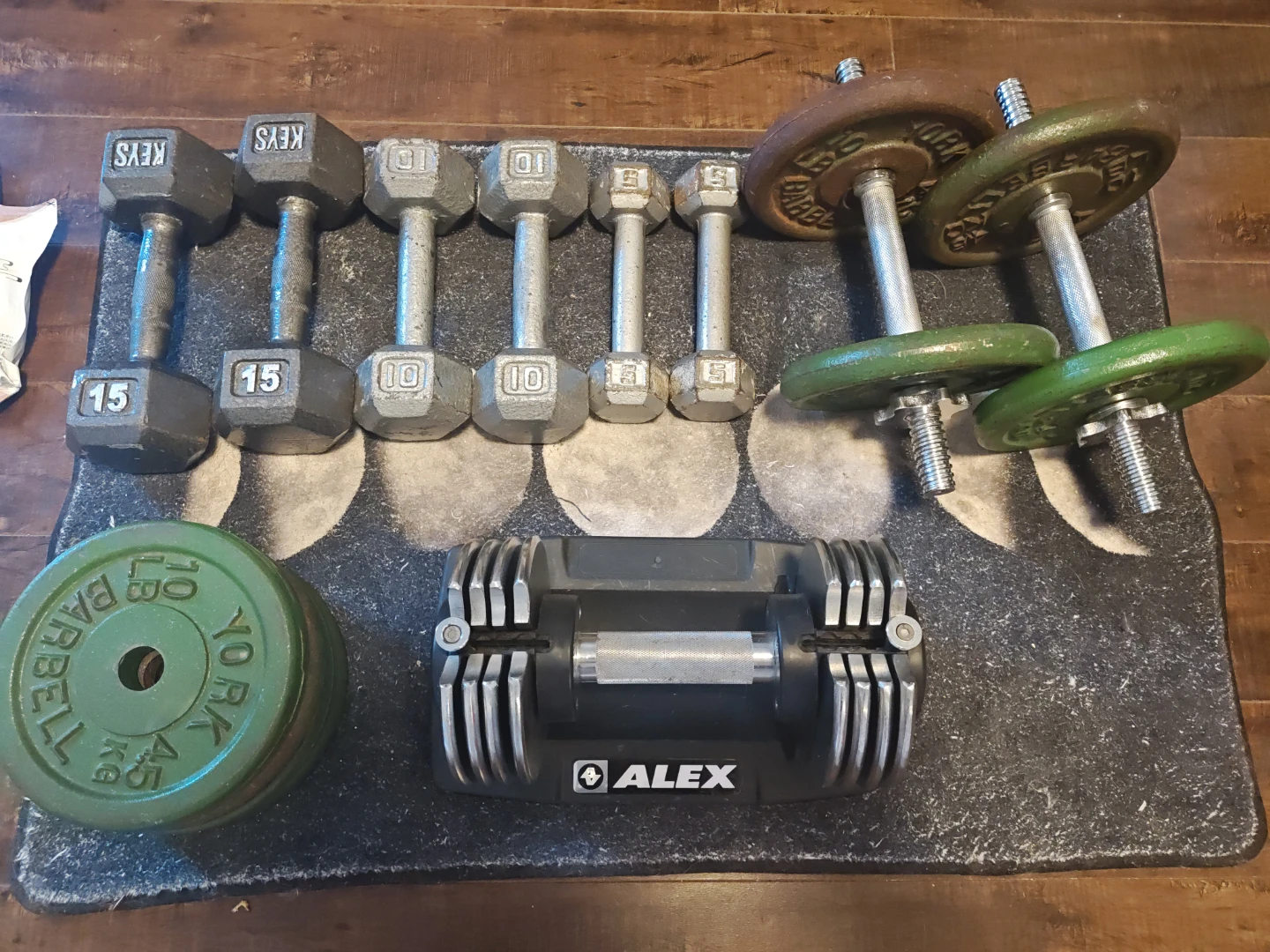 Dumbbell and Weight Plate Set(Prices in Desc.)