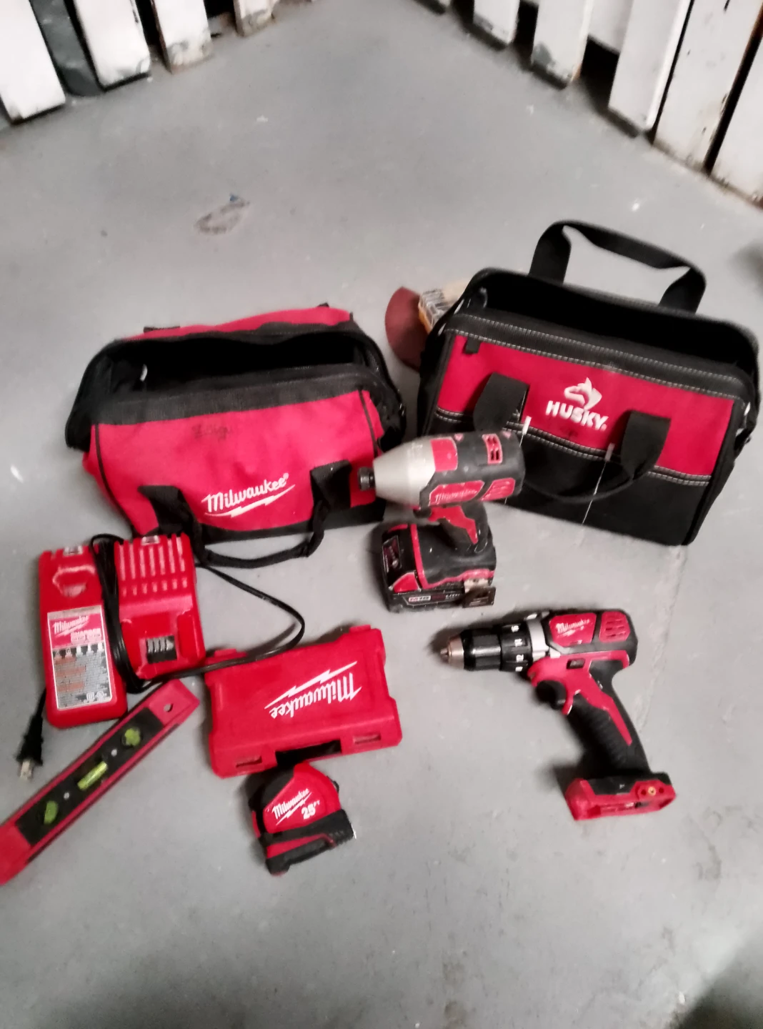 Milwaukee M18 RedLithium XC5.0 Battery & Charger Set