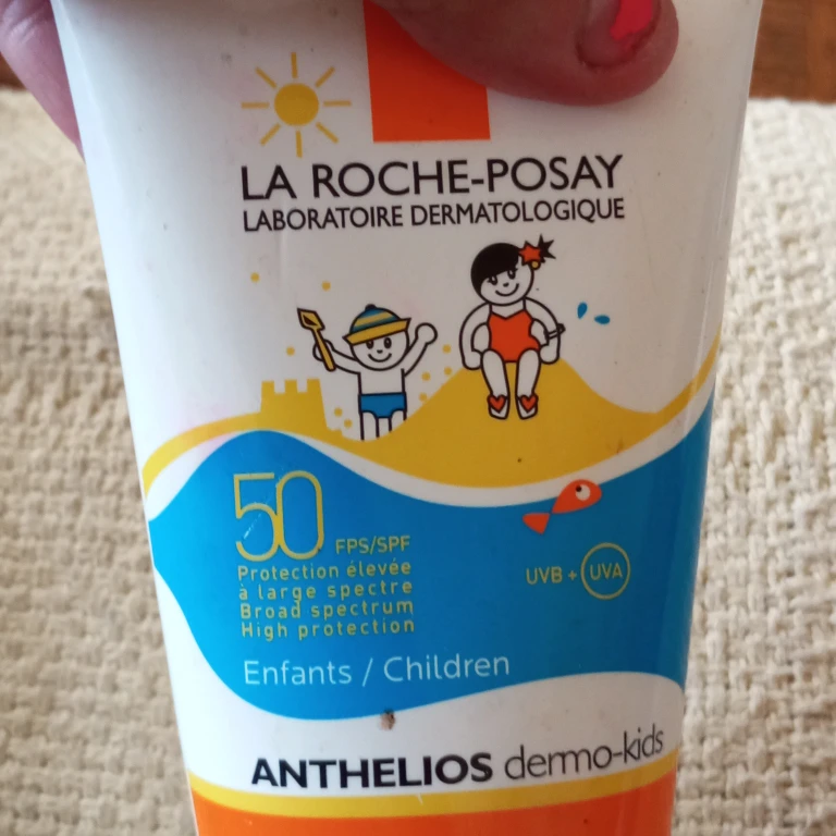 La Roche-Posay Anthelios Dermo-Kids SPF 50 Lotion - photo 4