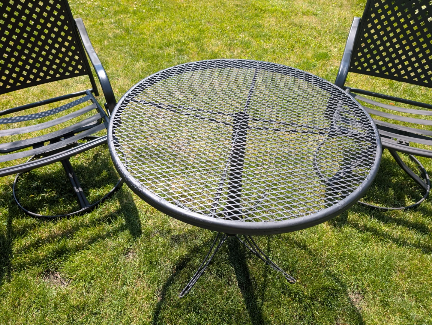 Black Metal Swivel Patio Chair - photo 2