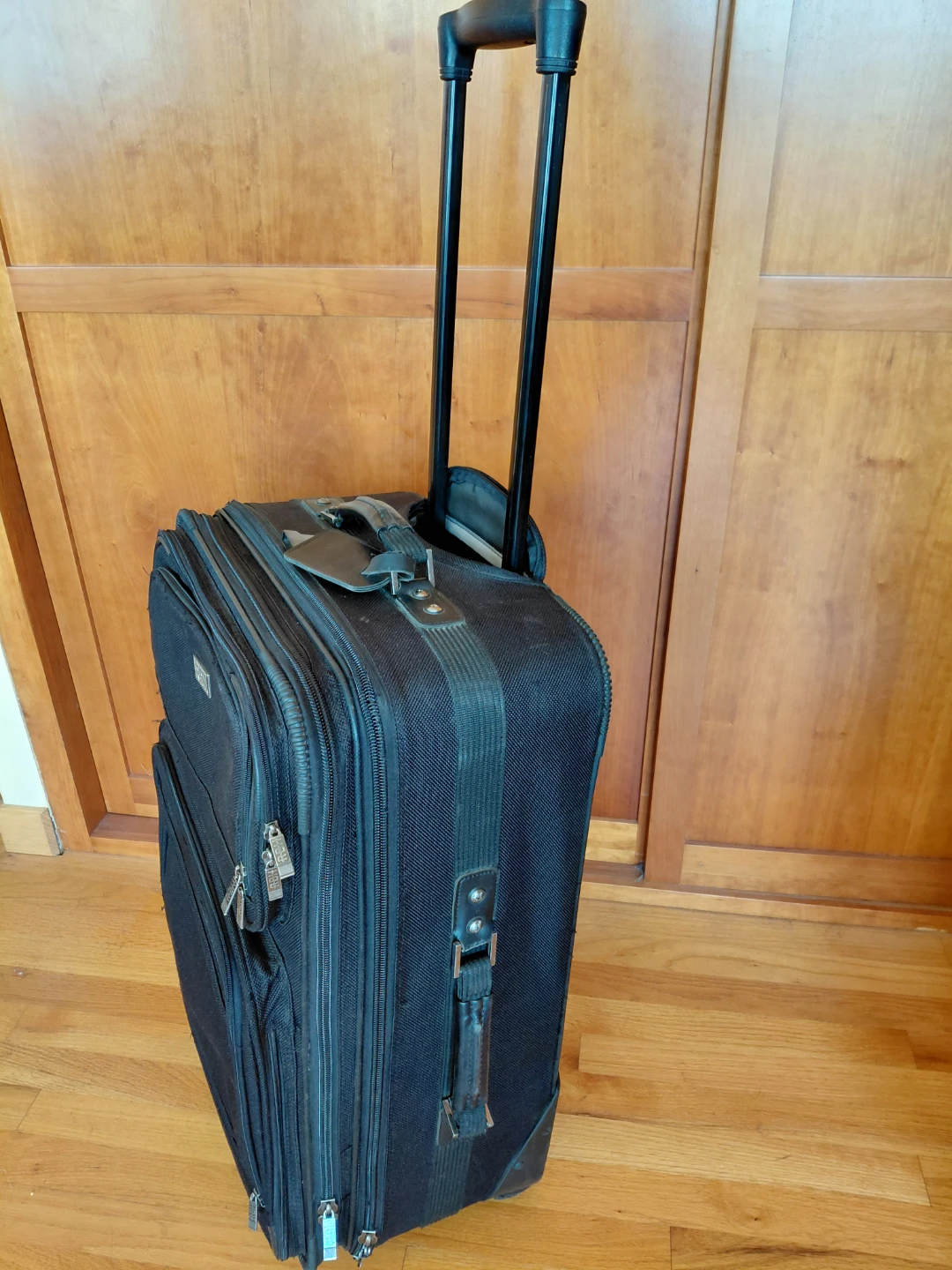 Black Rolling Luggage Suitcase - photo 2