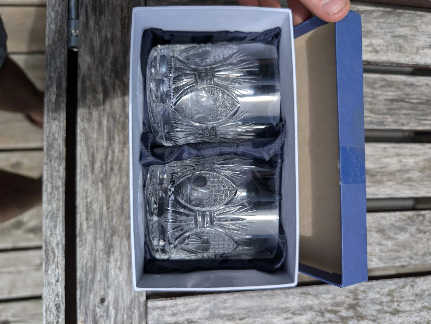 Set of 2 Crystal Cut Tumbler Glasses