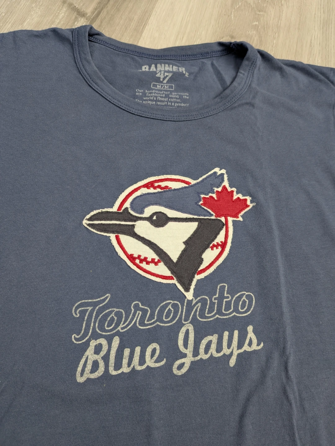 AVAILABLE ONLY THIS WEEKEND Toronto Blue Jays shirt (like NEW) - photo 2
