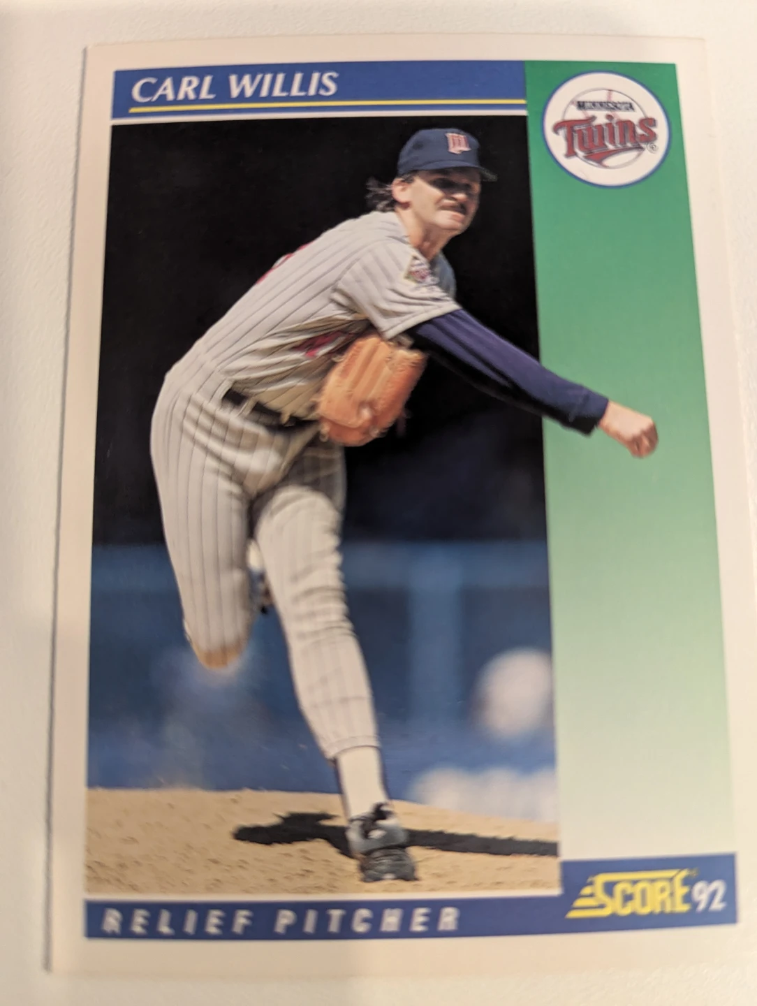 ⚽ Carl Willis Minnesota Twins Baseball Card