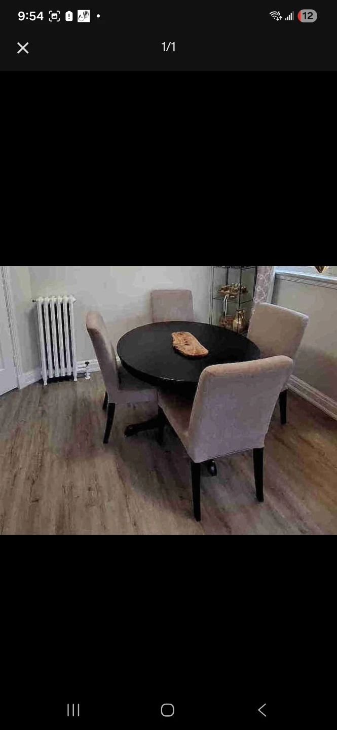 Round Dining Table and Chairs Set