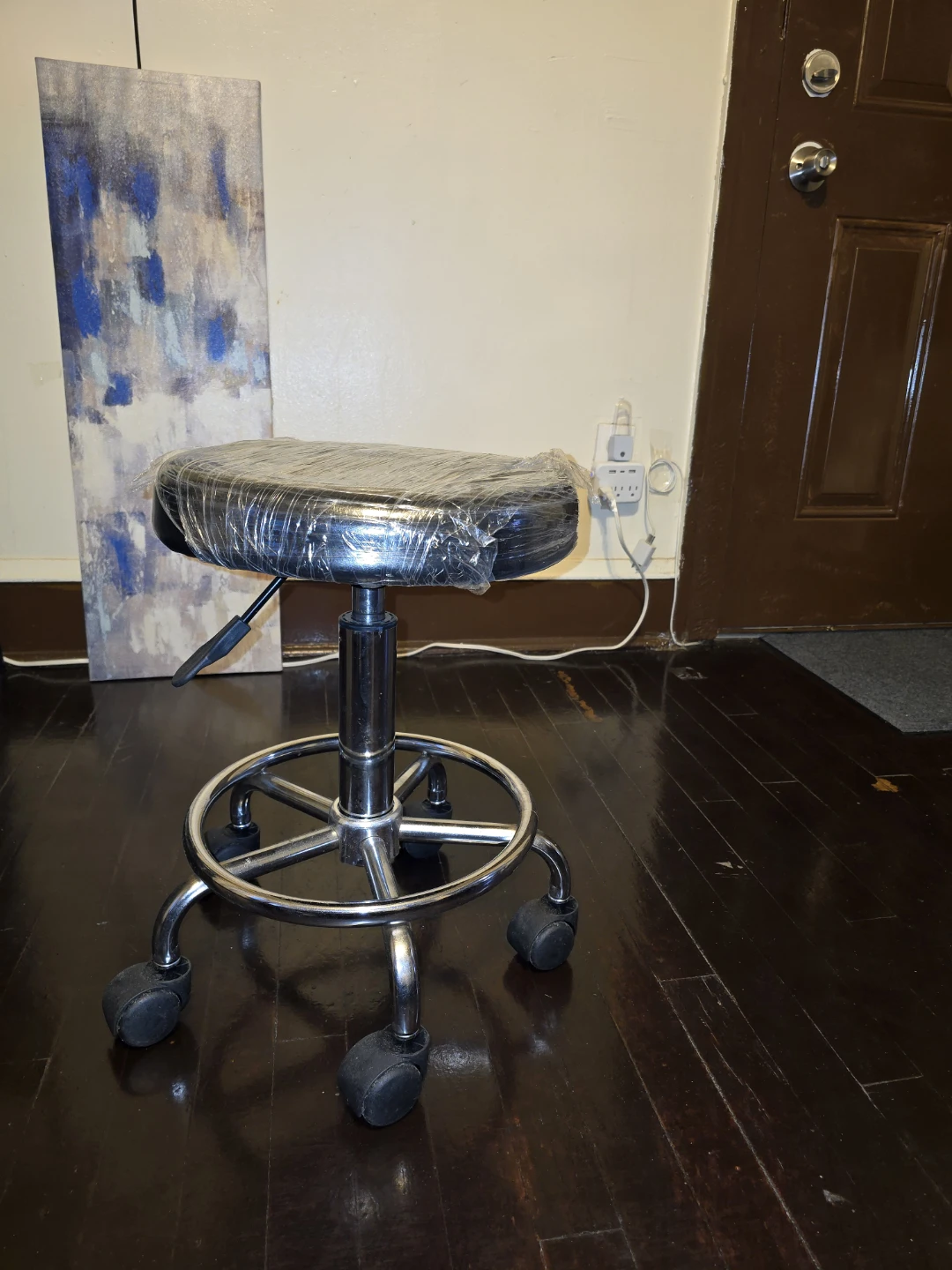 Black Massage Table and Stool Set - photo 2