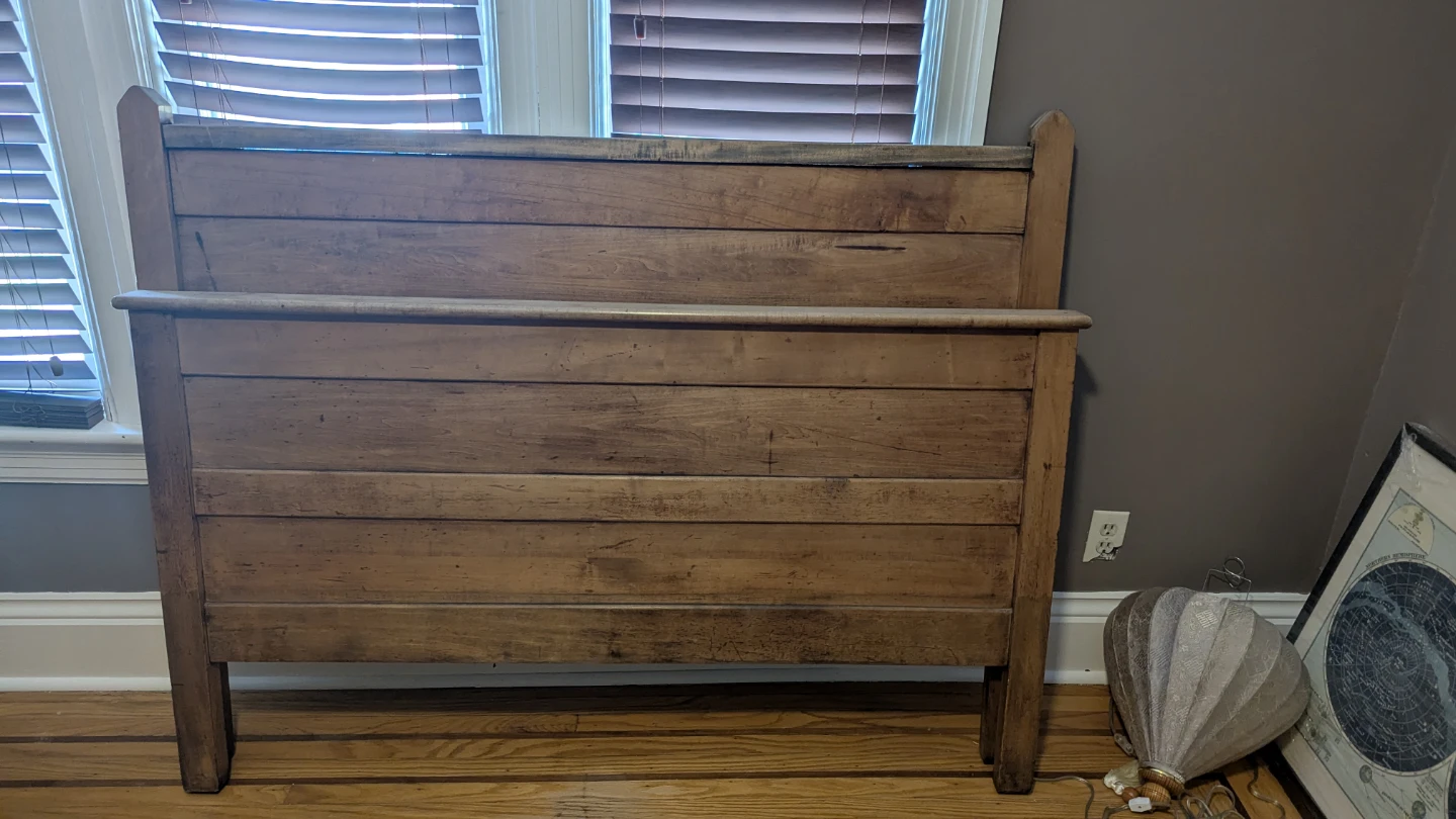 Antique Arts & Crafts style Wooden bedframe-double/full sized - photo 4