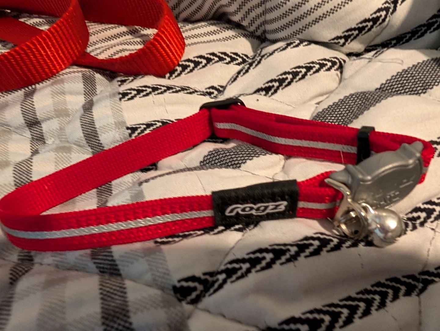 Red Reflective Pet Collar with Bell