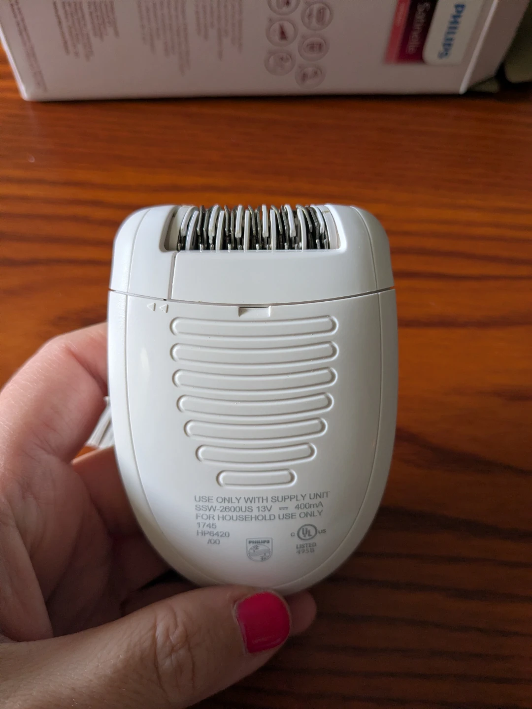 Philips Satinelle Essential Compact Epilator - photo 4
