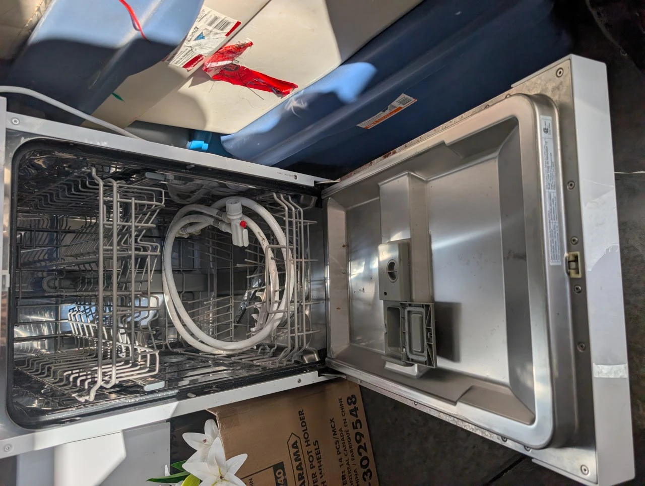 Danby 18-inch Portable Dishwasher DDW1805EWP - photo 3