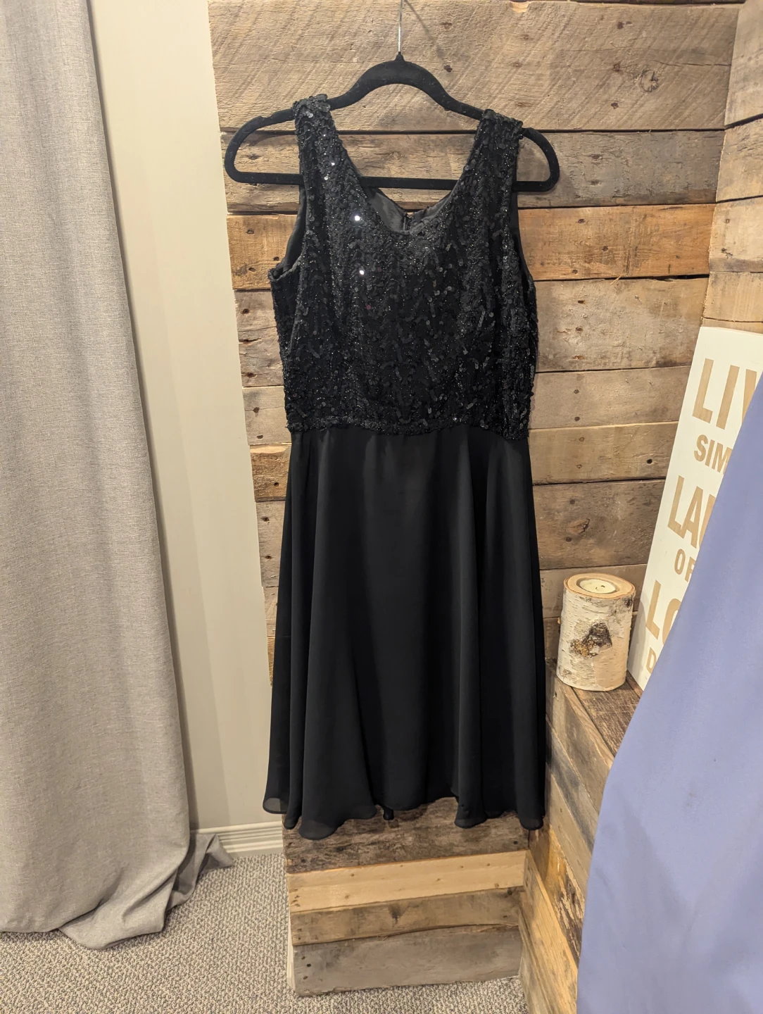Little black dinner dresses, prom or grad dress also