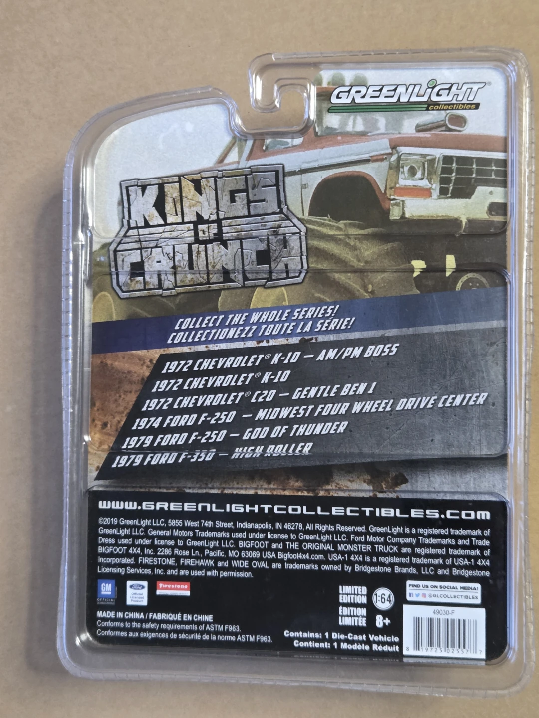 Greenlight 1:64 Kings of Crunch 1972 Chevy C20 Gentle Ben 1 NIB - photo 2