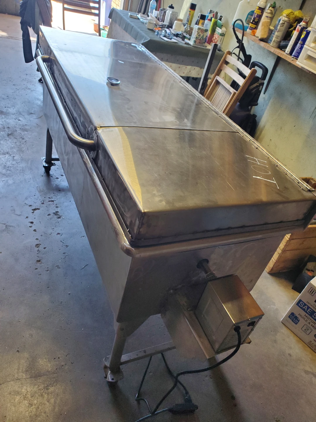 pig,lamb ,meat  roaster