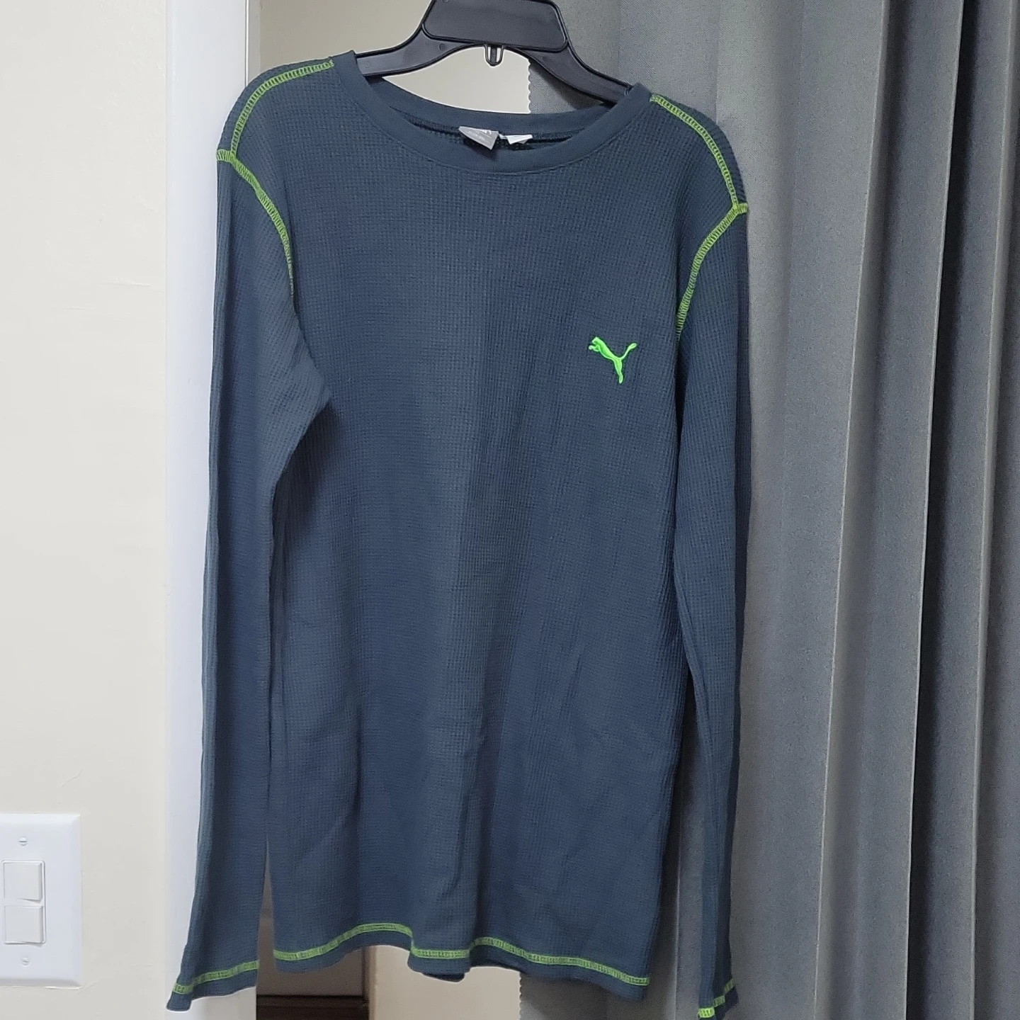 Puma Long Sleeve Waffle Knit Shirt XL
