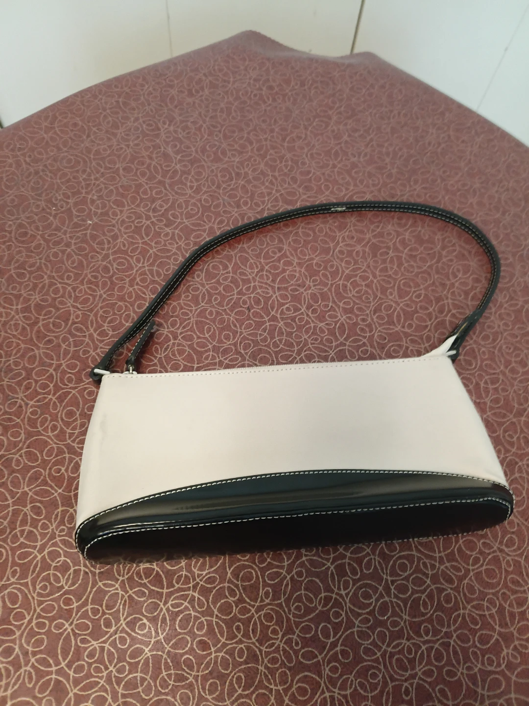Cream and Black Shoulder Bag - photo 3