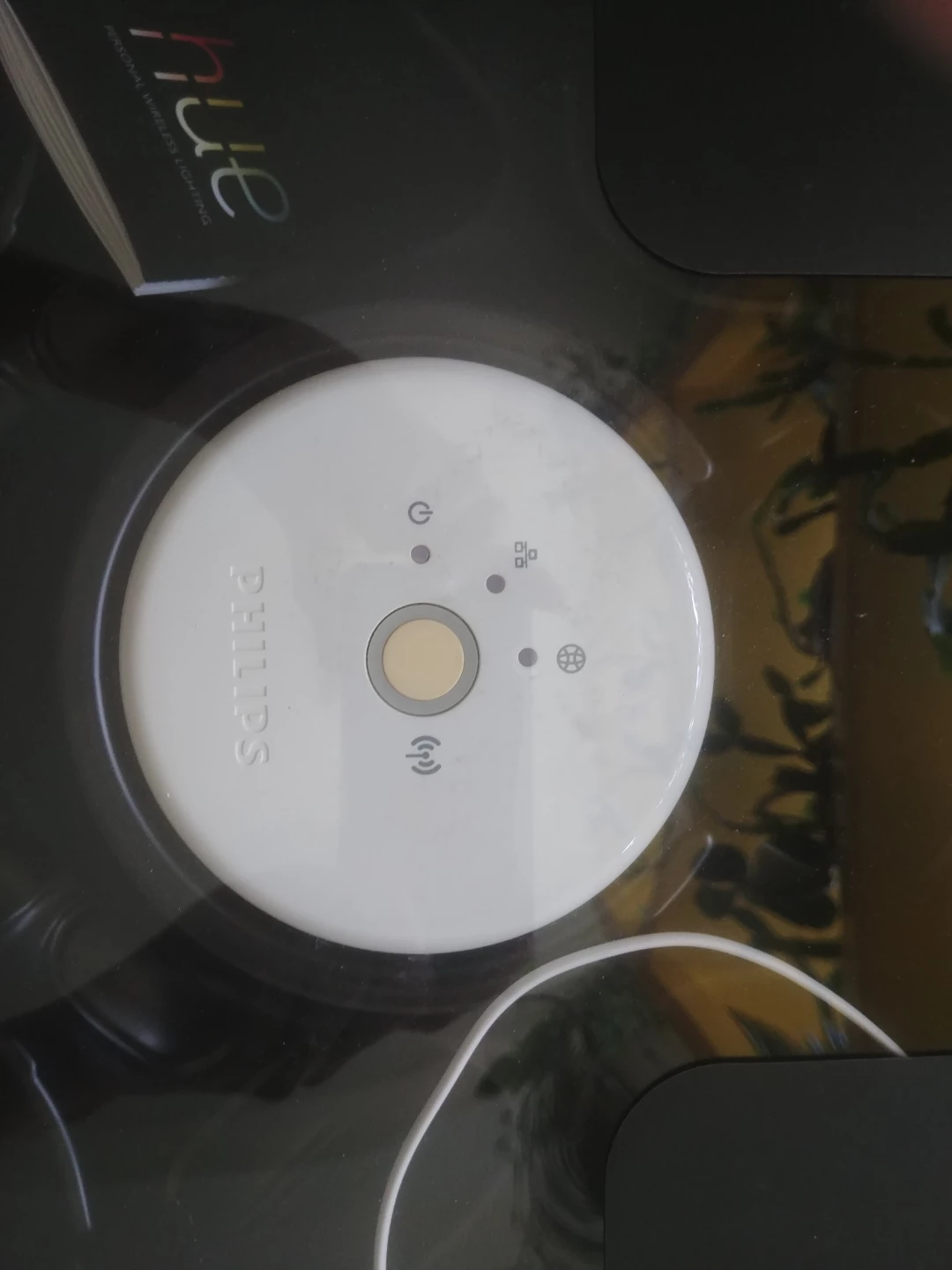 Philips Hue First Gen Hub - photo 2