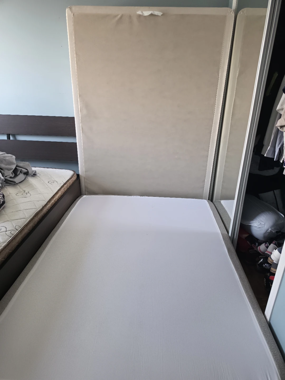 Mattress and box to collect free - photo 2
