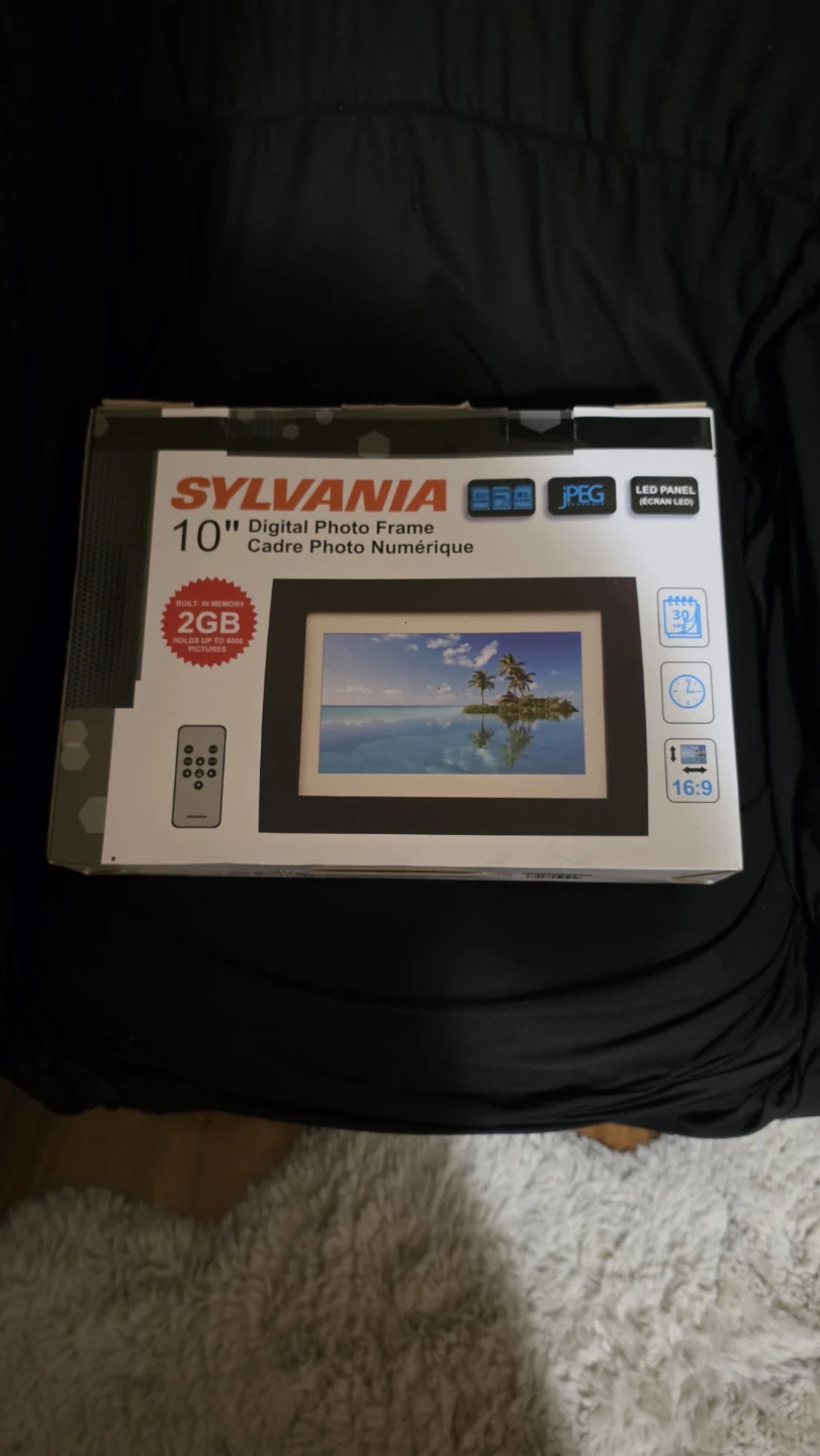 Sylvania 10" Digital Photo Frame