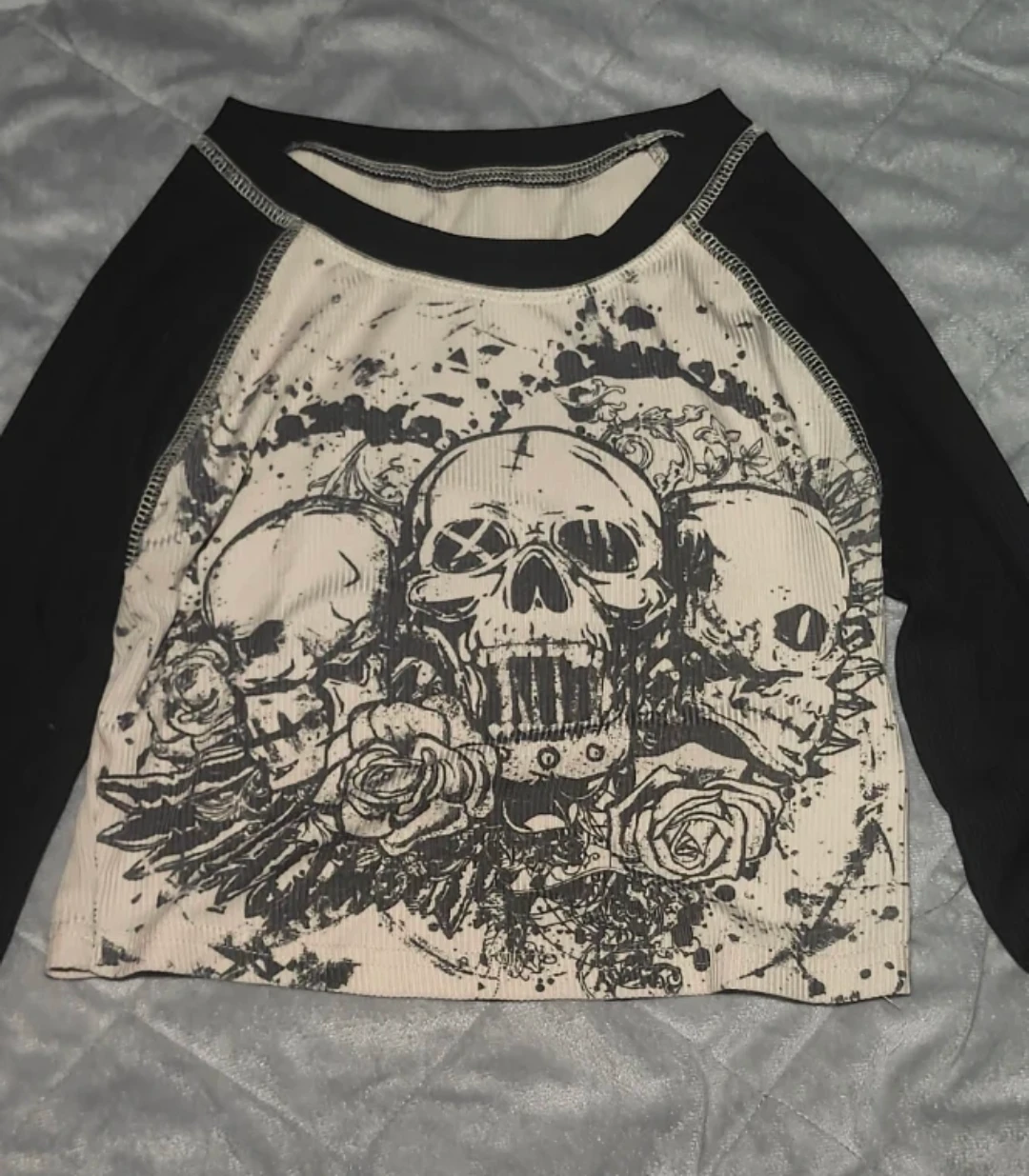 Graphic Skull Long Sleeve crop top