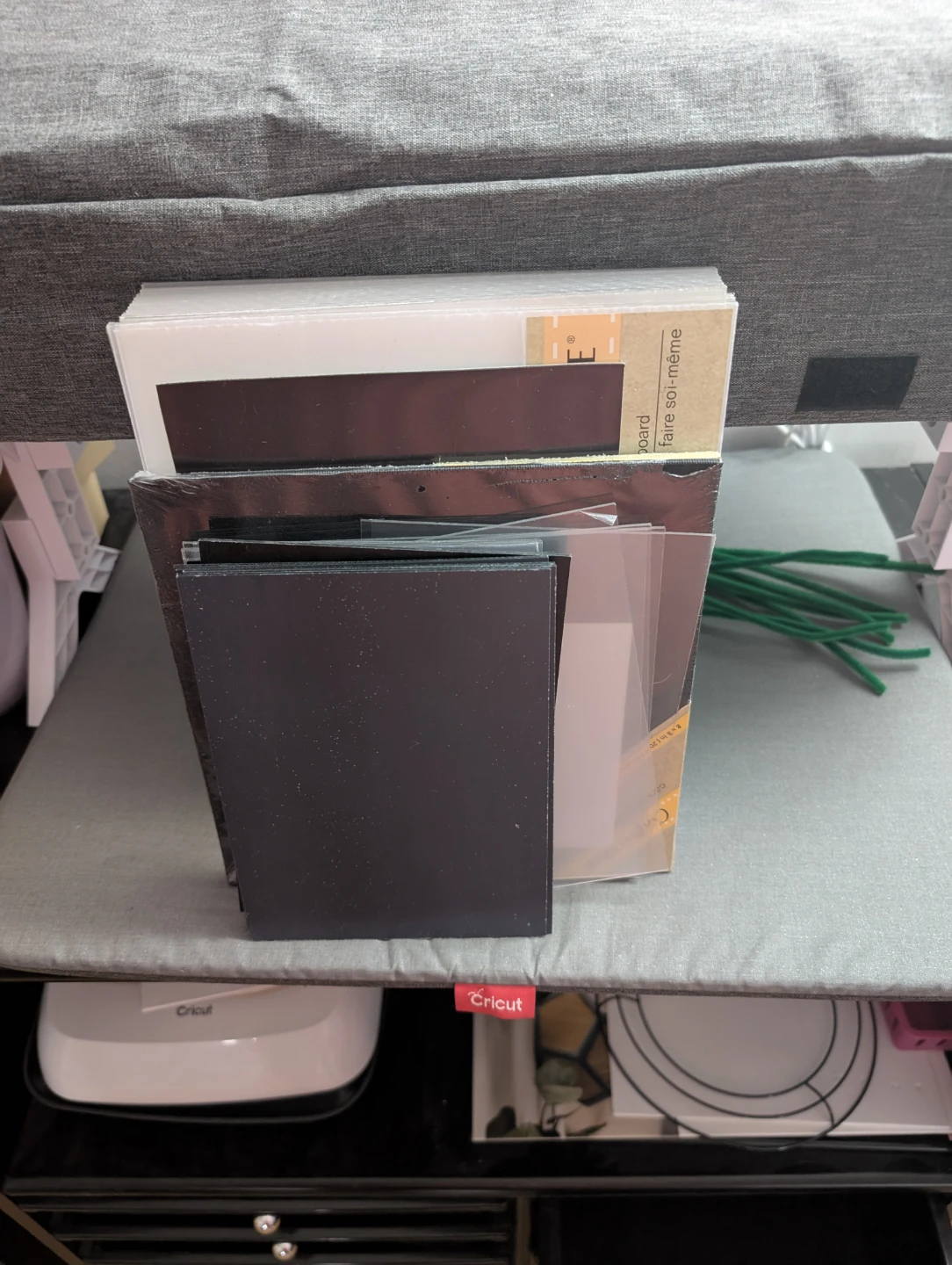 Cricut clear out! - photo 3