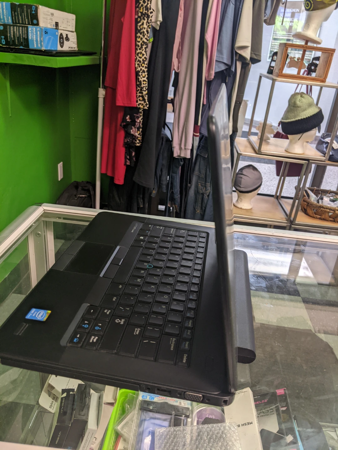 Dell Latitude E7440 Laptop - photo 4
