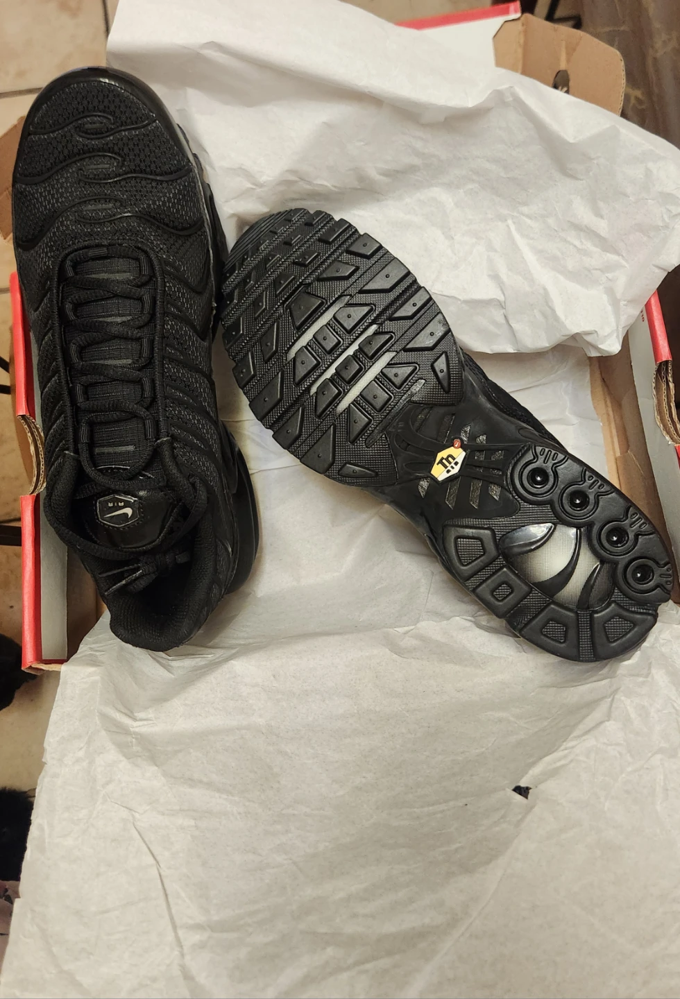 Nike Air Max Plus Black/Black-Black TN Men's Shoes Size 8 US - photo 3
