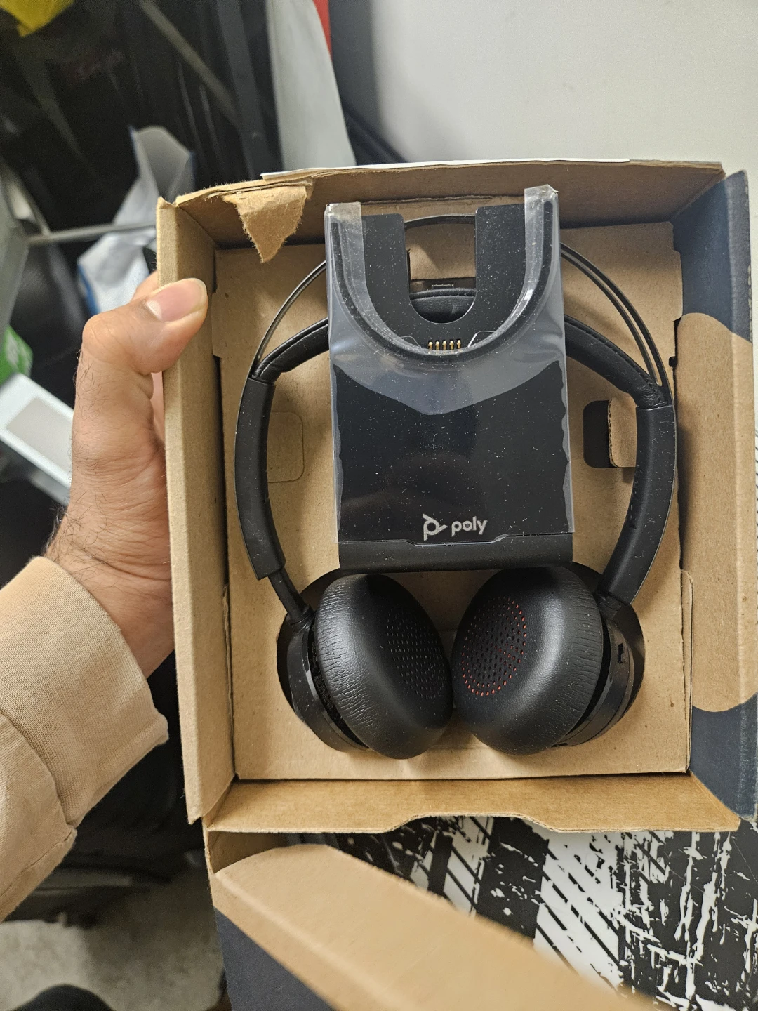 Poly Voyager Focus 2 Headset with Case