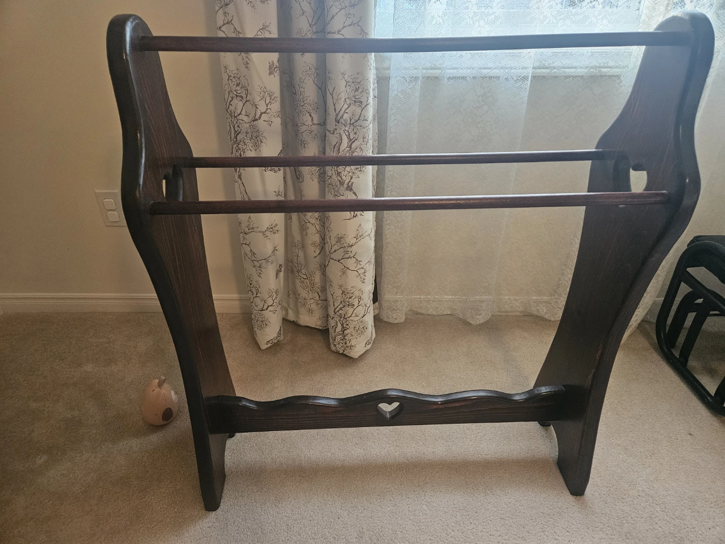 Wooden Blancket Rack /Stand for bedrooms.
