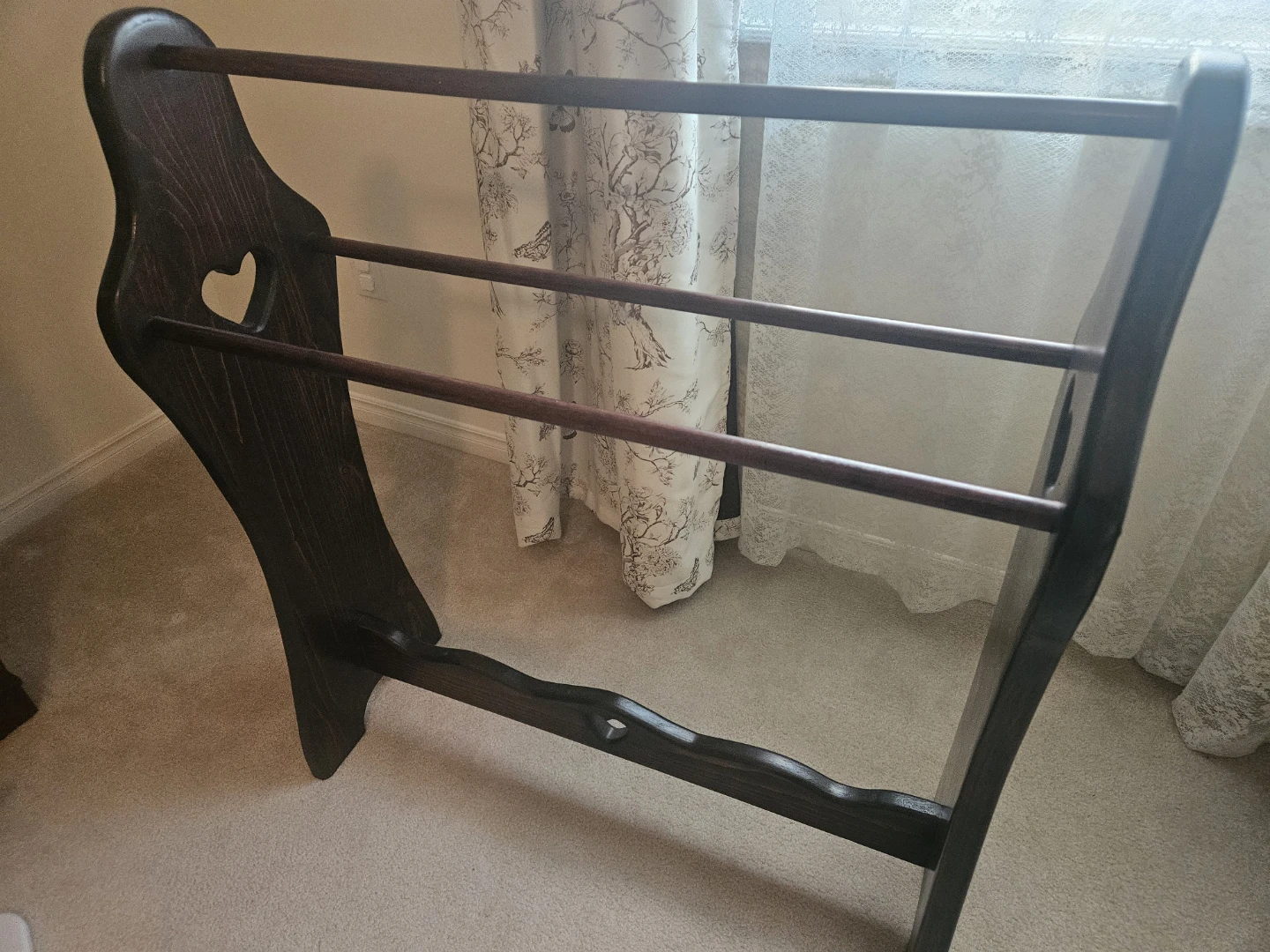 Wooden Blancket Rack /Stand for bedrooms. - photo 2