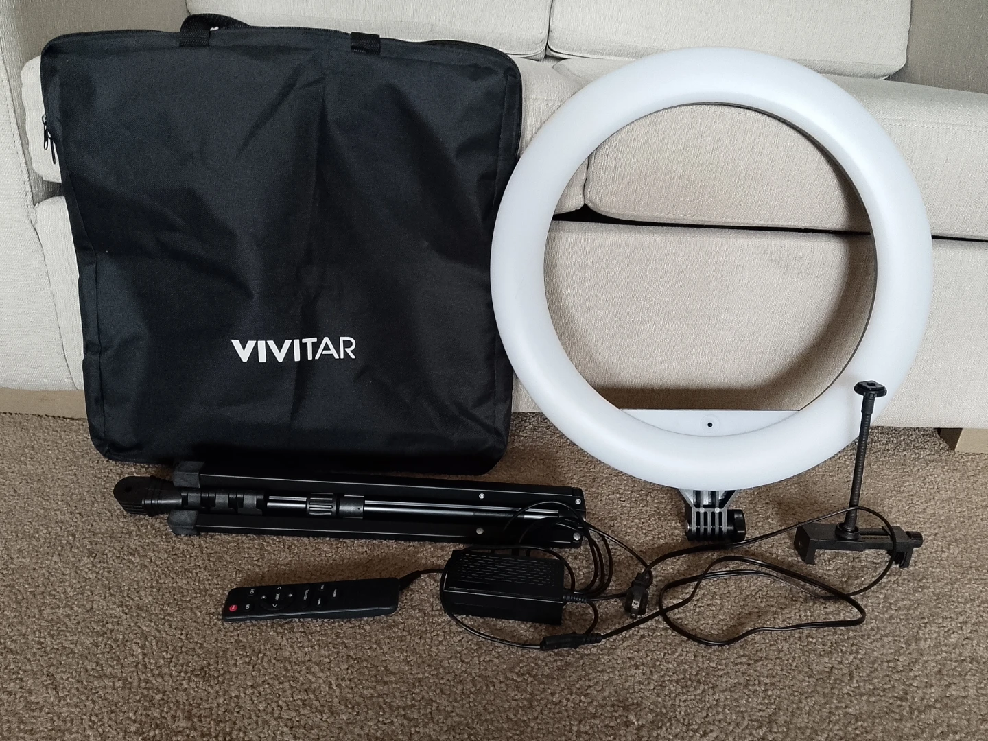 Vivitar Ring Light with Tripod and Remote