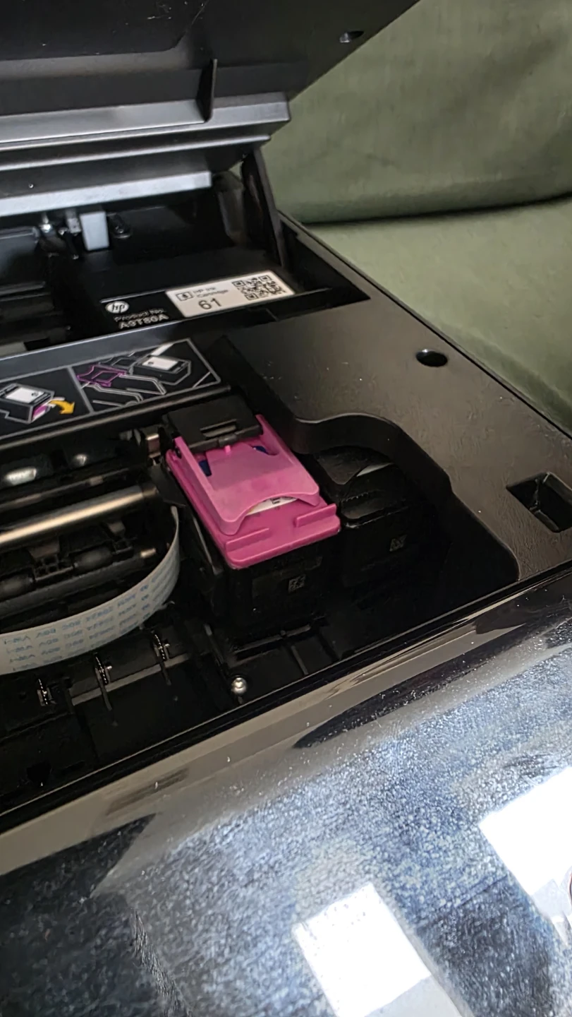 HP ENVY 4520 All-in-One Printer - photo 3